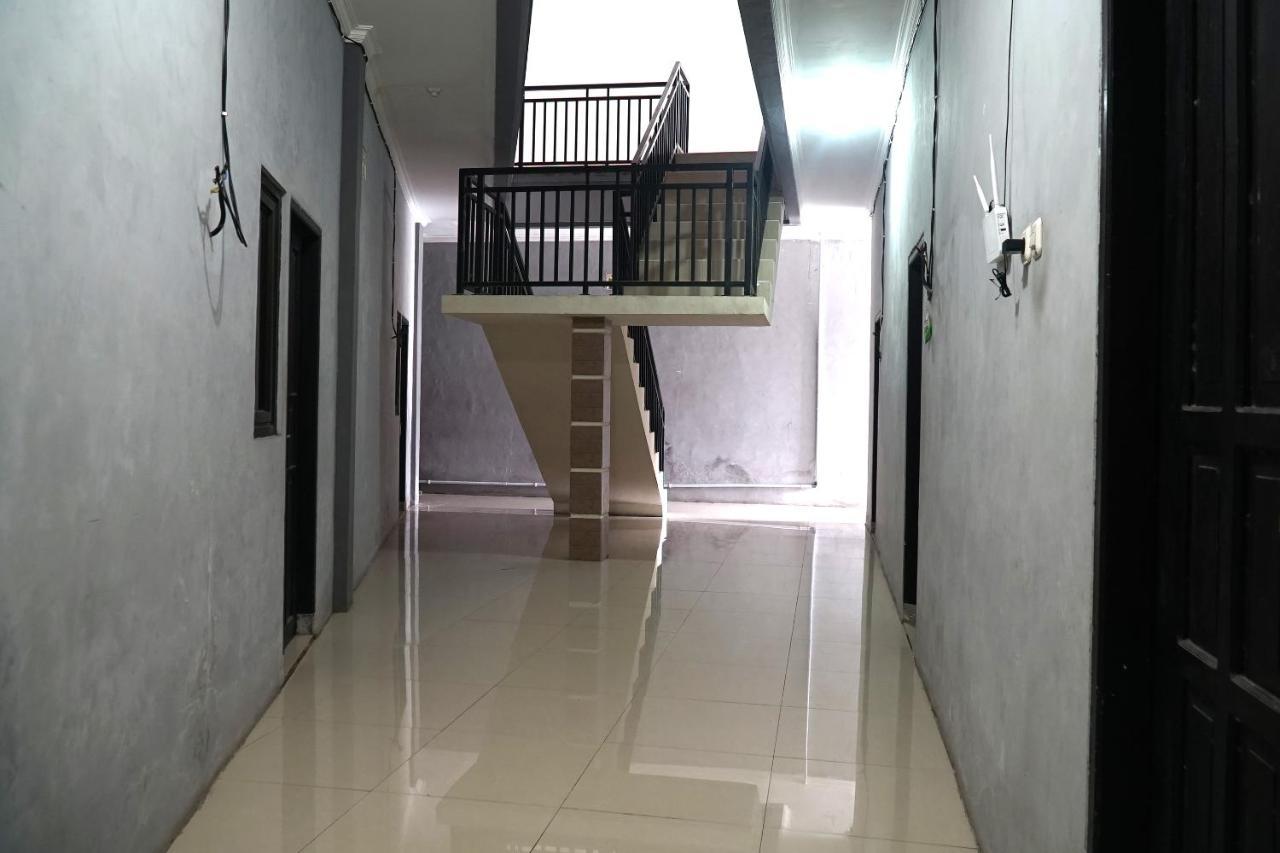 Oyo Flagship 1034 Pondok Mulia Guest House Syariah Balikpapan  Ngoại thất bức ảnh